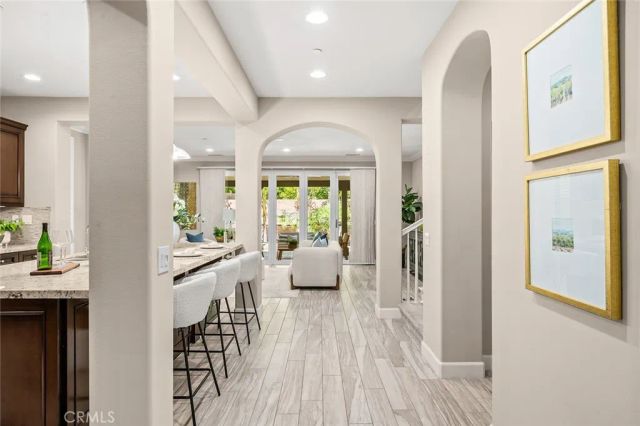 121 Catalonia, Irvine, CA 92618