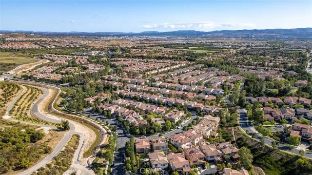 121 Catalonia, Irvine, CA 92618