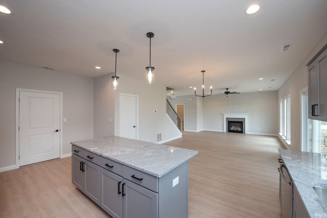 909 S Hoke Avenue, Frankfort, IN 46041