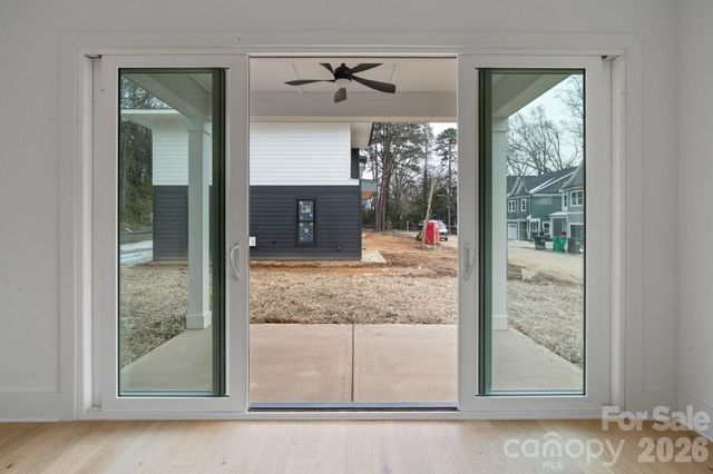 2804 Grimes Street, Charlotte, NC 28206