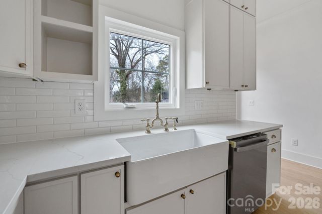 2804 Grimes Street, Charlotte, NC 28206