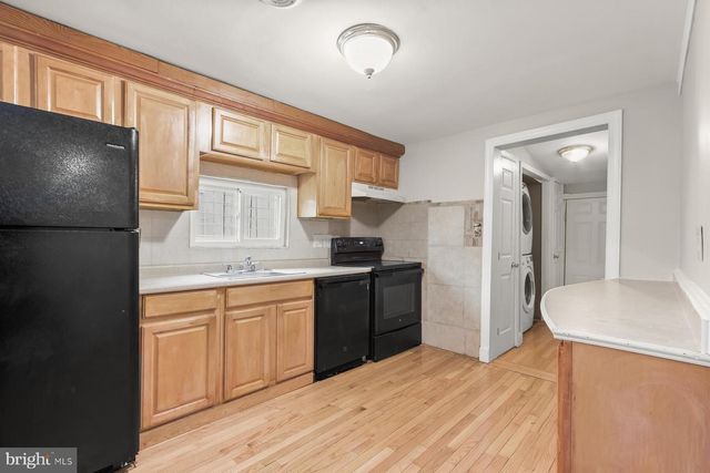 805 EASTERN AVE, Capitol Heights, MD 20743