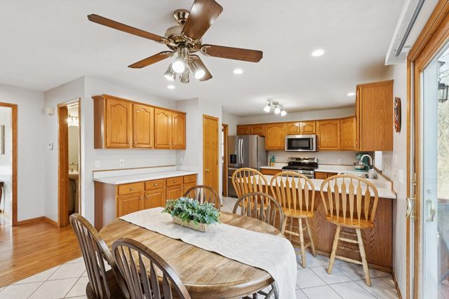 1217 28th Avenue, Silvis, IL 62182