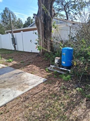 237 MONROE AVENUE, Brooksville, FL 34604