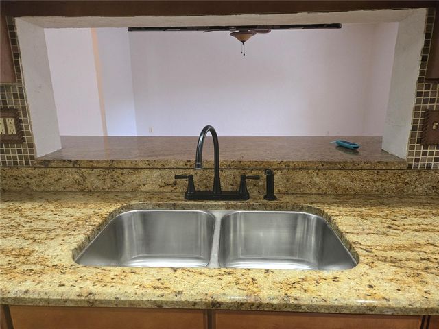 4105 38TH AVENUE S F, St Petersburg, FL 33711