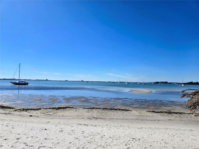 4105 38TH AVENUE S F, St Petersburg, FL 33711