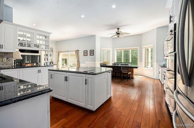 4196 Kensington Road, Milford, MI 48380