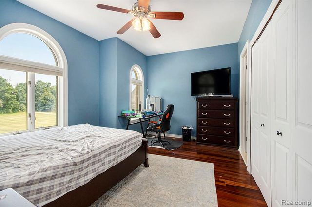 4196 Kensington Road, Milford, MI 48380