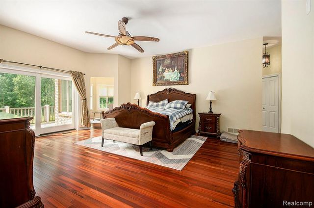 4196 Kensington Road, Milford, MI 48380