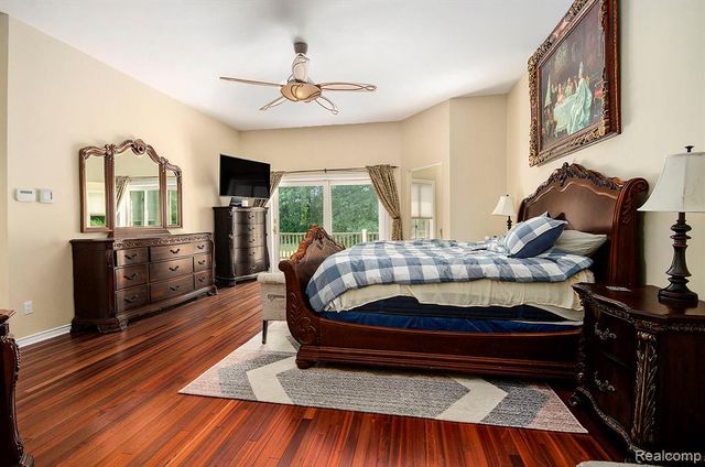 4196 Kensington Road, Milford, MI 48380