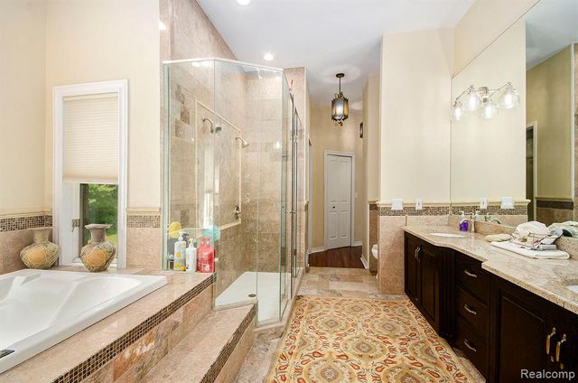 4196 Kensington Road, Milford, MI 48380