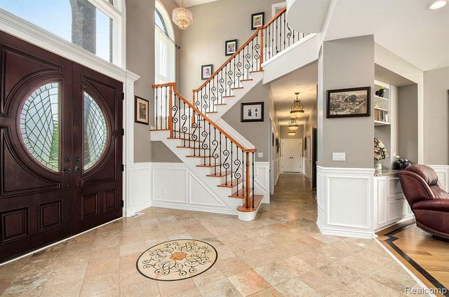 4196 Kensington Road, Milford, MI 48380