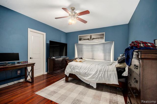 4196 Kensington Road, Milford, MI 48380