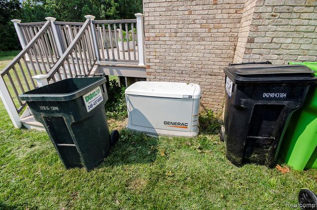 4196 Kensington Road, Milford, MI 48380