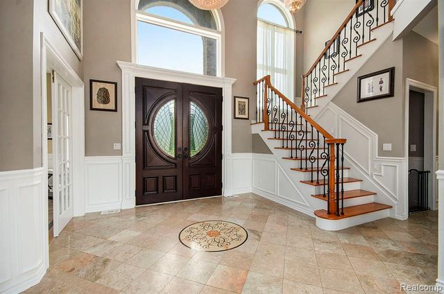 4196 Kensington Road, Milford, MI 48380