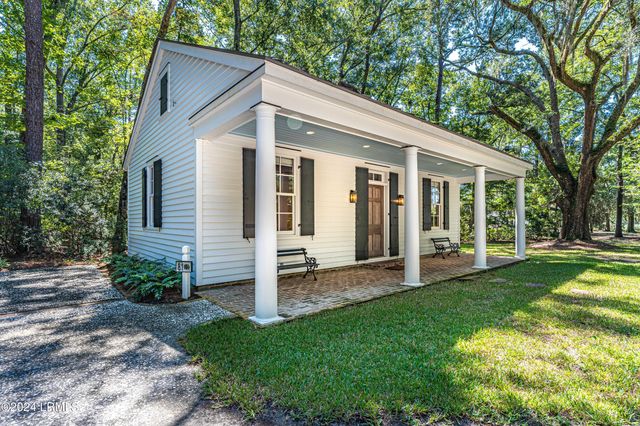 92 Dean Hall Road, Seabrook, SC 29940