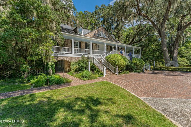 92 Dean Hall Road, Seabrook, SC 29940