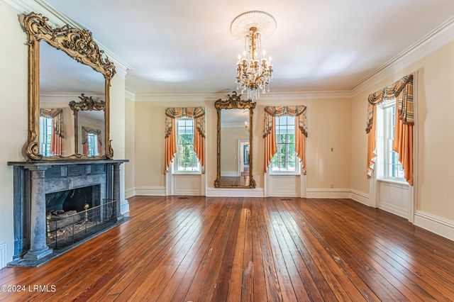 92 Dean Hall Road, Seabrook, SC 29940