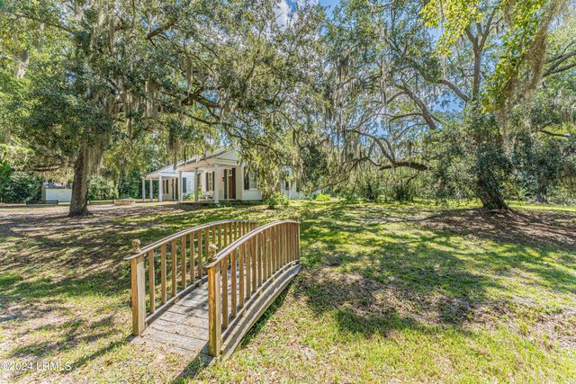 92 Dean Hall Road, Seabrook, SC 29940