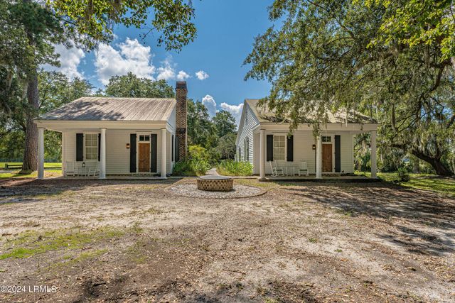 92 Dean Hall Road, Seabrook, SC 29940