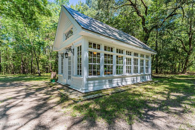 92 Dean Hall Road, Seabrook, SC 29940