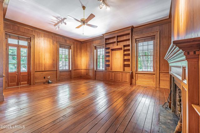 92 Dean Hall Road, Seabrook, SC 29940