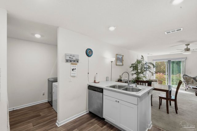 7821 Maxton Rd, Pensacola, FL 32514