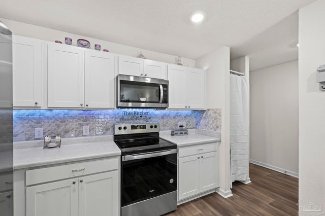 7821 Maxton Rd, Pensacola, FL 32514