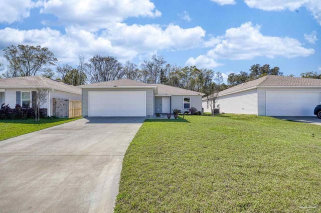 7821 Maxton Rd, Pensacola, FL 32514