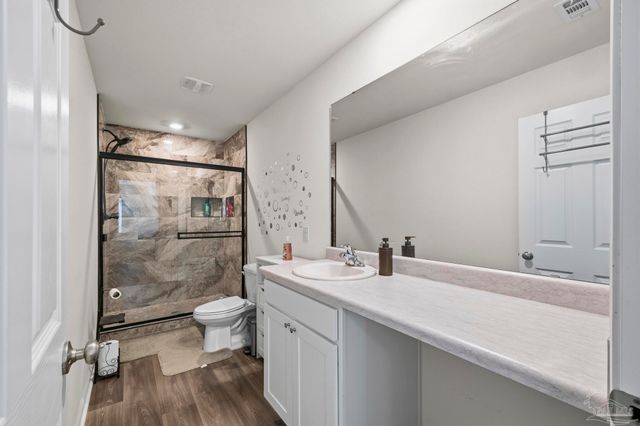 7821 Maxton Rd, Pensacola, FL 32514