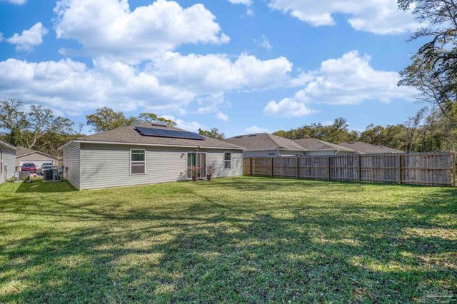 7821 Maxton Rd, Pensacola, FL 32514