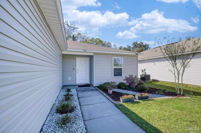 7821 Maxton Rd, Pensacola, FL 32514