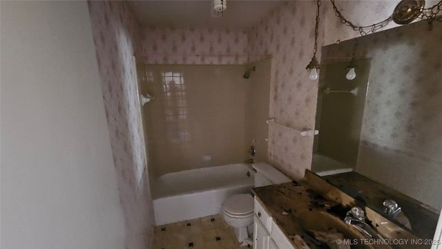 25302 E 64th Street S, Broken Arrow, OK 74014