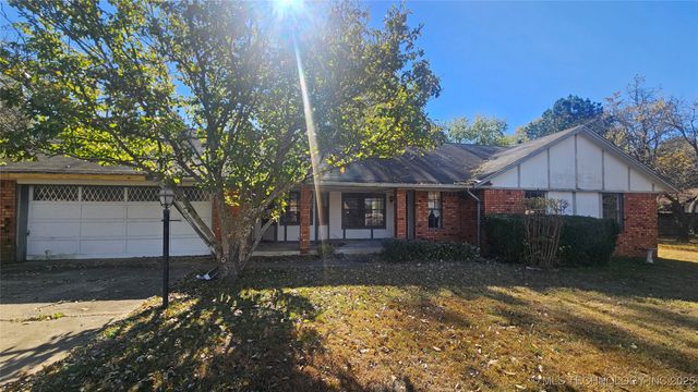 25302 E 64th Street S, Broken Arrow, OK 74014