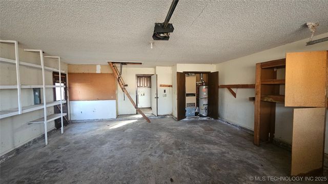 25302 E 64th Street S, Broken Arrow, OK 74014