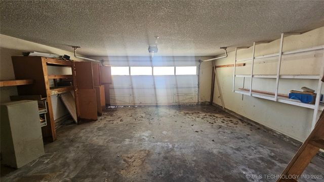 25302 E 64th Street S, Broken Arrow, OK 74014