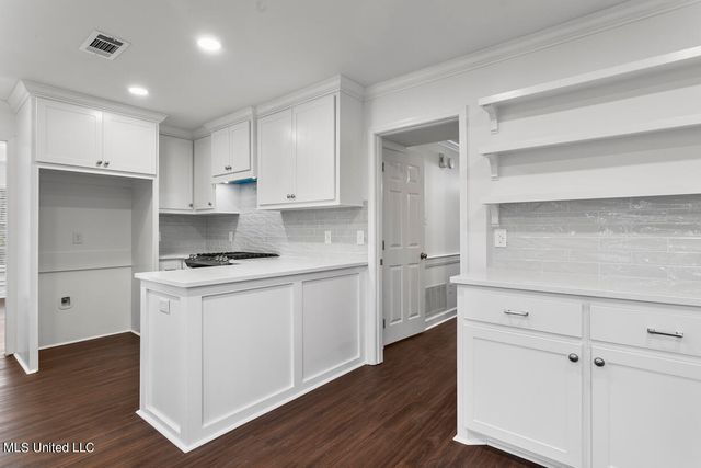 4348 Brook Drive, Jackson, MS 39206