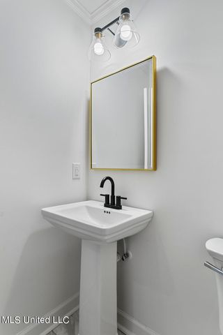 4348 Brook Drive, Jackson, MS 39206