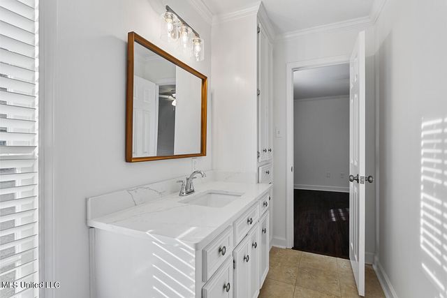 4348 Brook Drive, Jackson, MS 39206