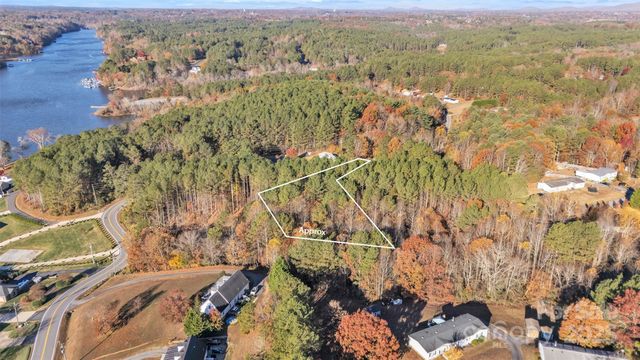 5607 HEATHSTEAD Drive, Granite Falls, NC 28630