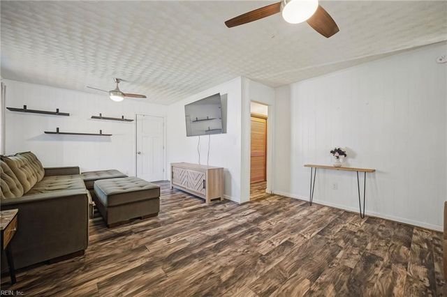 7931 Tidemill RD, Hayes, VA 23072