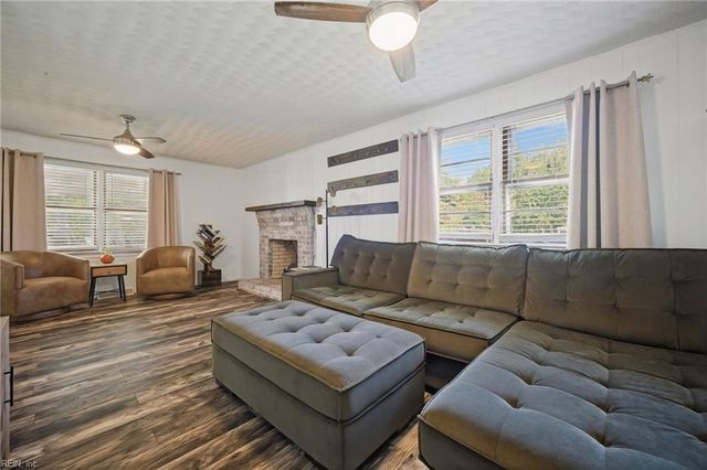 7931 Tidemill RD, Hayes, VA 23072