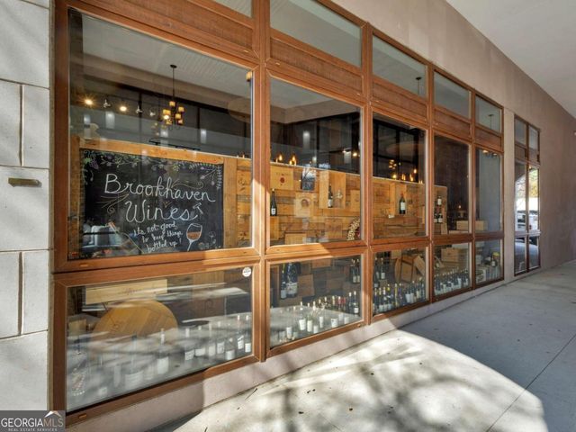 1739 Wayland Circle NE, Atlanta, GA 30319