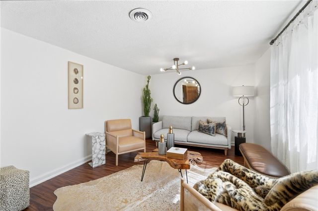 3905 Far Hills Avenue, Kettering, OH 45429