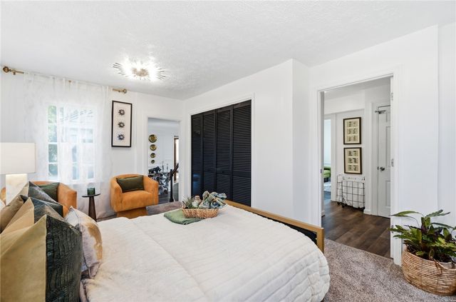 3905 Far Hills Avenue, Kettering, OH 45429