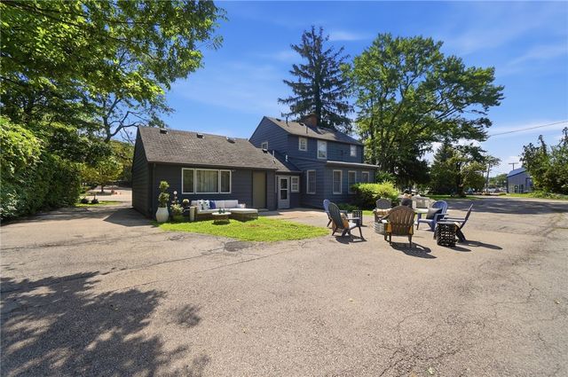 3905 Far Hills Avenue, Kettering, OH 45429