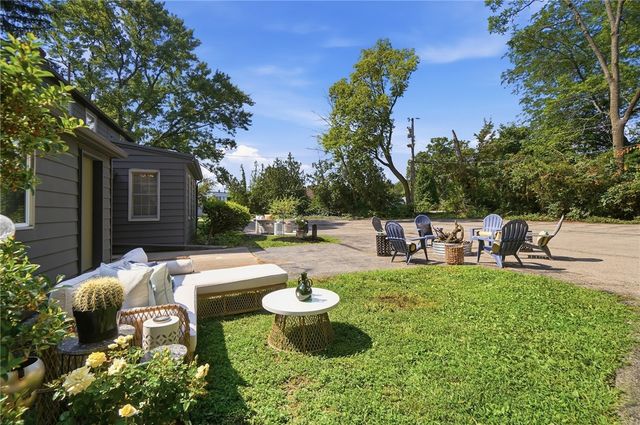 3905 Far Hills Avenue, Kettering, OH 45429