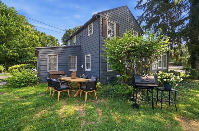 3905 Far Hills Avenue, Kettering, OH 45429