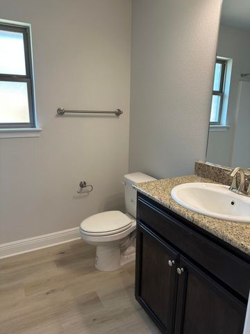 186 Ridgeway Circle, Crestview, FL 32536