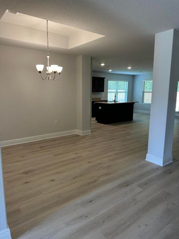 186 Ridgeway Circle, Crestview, FL 32536